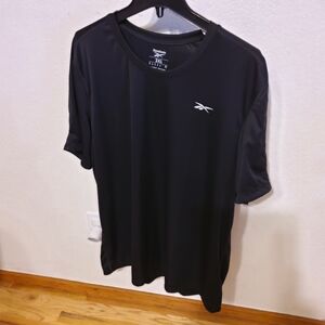 NWT Reebok Black 2XL Training Tee Firm Price